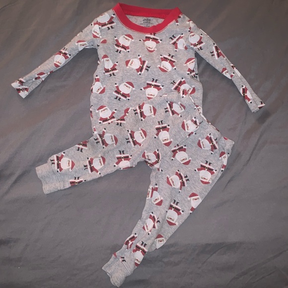 12 month clothes bundle! - Picture 5 of 6